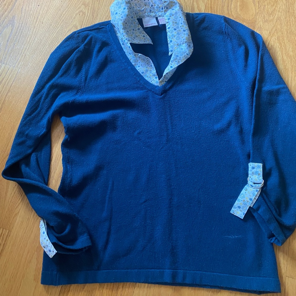 Sweater large